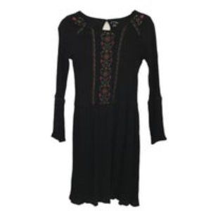 Art Class dress size XL